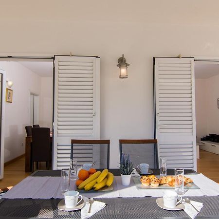 Villa Relax - Beautiful Apartment With Heated Saltwater Pool & Jacuzzi Kaštela 외부 사진